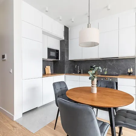 Superapart Stanislawa Augusta 42 - Park Skaryszewski Apartmán *